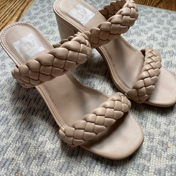 Dolce Vita Paley Heels Stella color cafe size 7 gently worn - Picture 2 of 12